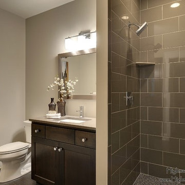 Hamptons in Edina