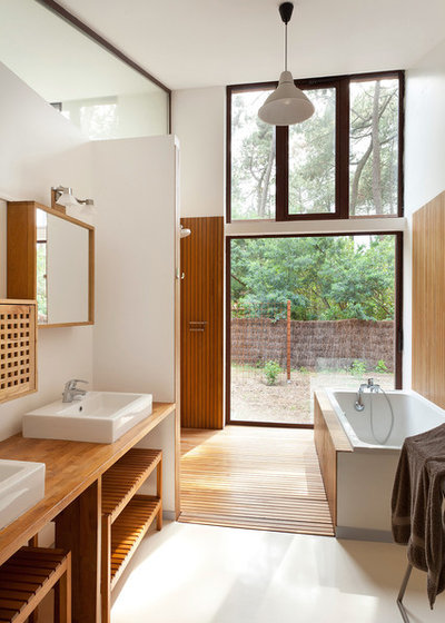 Современный Ванная комната by Arthur Péquin photographe