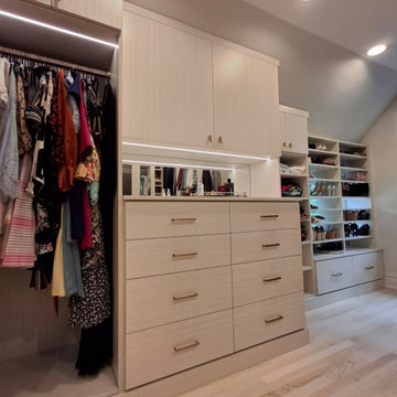 White Chocolate with Tunable Flush LED Lighting