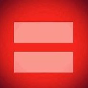 Danielle Laravia's photo