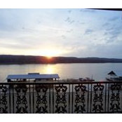 Jamie Dinger's photo