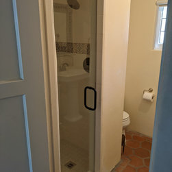 Old Mill, LA County - Shower Doors