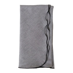 Britten Couture Home - Chambray Cotton Napkins With Lettuce Edge, Set of 4, Black - Napkins