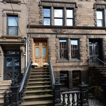 Brownstone Living on Bloomfield Street