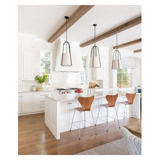 Stefani - Kitchen - Dallas - by Faulkner Perrin Custom Homes