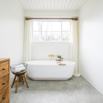 Modern Farmhouse Master Bath