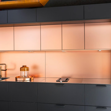 Leather handle COMO - Custom-made accents for limitless applications