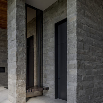 M RESIDENCE