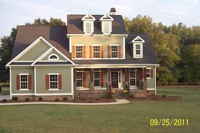 Example of a classic exterior home design in Atlanta