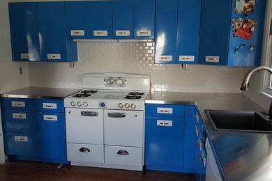 Kitchen photo in Philadelphia