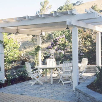 Pergolas, Arbors & Trellis'