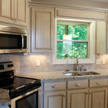 Paint Glazed and Stain Glazed with Rope Molding