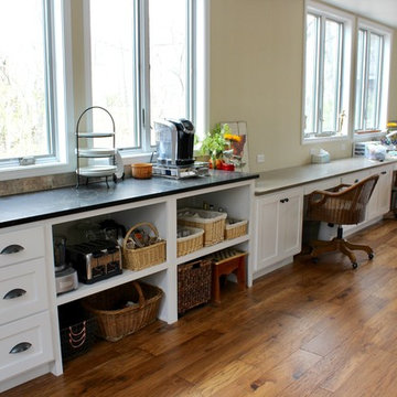 Teaching Kitchen and Craft Room