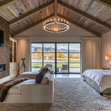 Guest/Extra Bedrooms