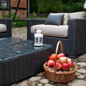 Toja Patio Furniture - Yorkville Couch Set - House