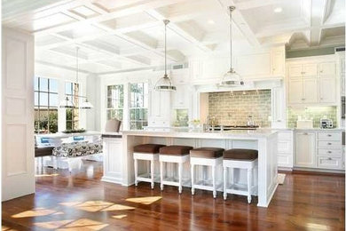 Kitchen - kitchen idea in Raleigh