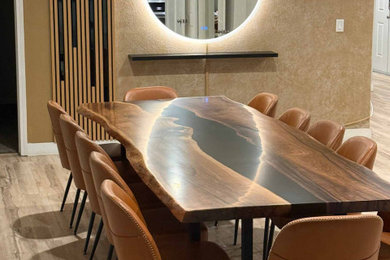 Dining room - modern dining room idea in New York