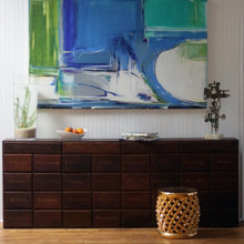 art work between kids' bedroom