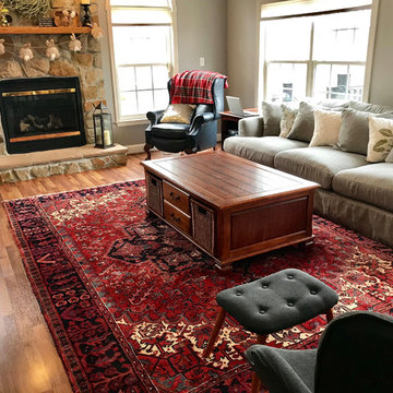 Geometric Heriz Oriental area rug