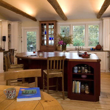 Traditional Kitchens