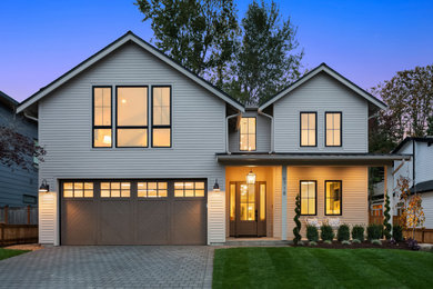 Example of a cottage exterior home design in Seattle