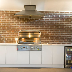 White & Stainless Thornbury - BBQs