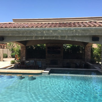 Swim Up Bar