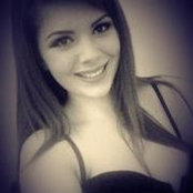 Tina Andreea's photo