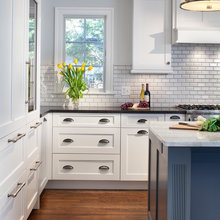 Kitchen Old Fashioned