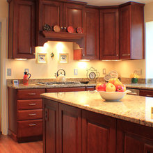 Pabst Farms - Kitchen - Cherry Cabinets