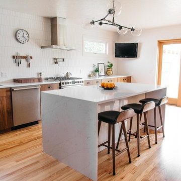 Creston-Kenilworth Kitchen