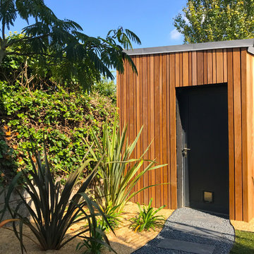 l'entrée du pavillon du jardin