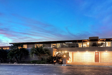 Beach style exterior home photo in Orange County