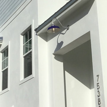 Florida Keys Home Features Vintage-Inspired Gooseneck Lights