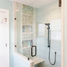 Nelda shower