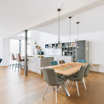 Neubau Flachdachhaus Weißenburg mit Carport