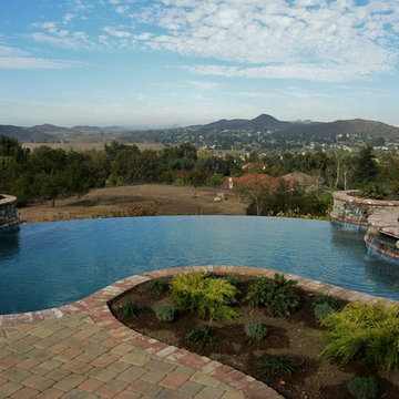 Incredible infinity edge pool