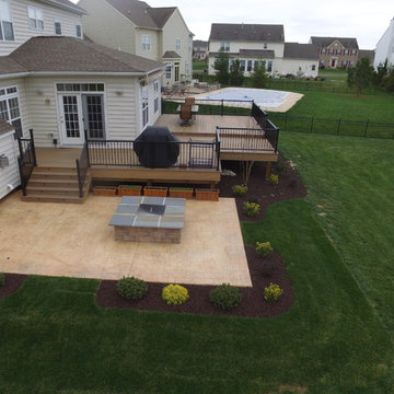 Timbertech legacy deck with aluminum rails with lighted post caps.