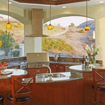 Custom Kitchen Cabinets