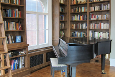 Living room - traditional living room idea in Ottawa