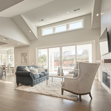 Living Room Opening up to Patio