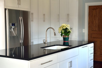 Large transitional kitchen photo in Jackson