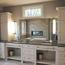 Traders View-Bathroom