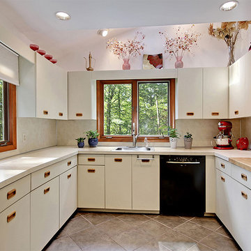 Contemporary in Long Valley NJ - Kitchen