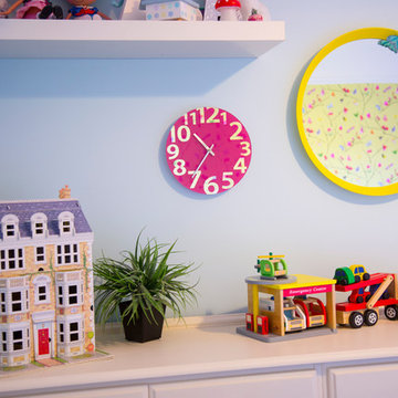 Girls pretty and colourful bedroom