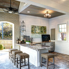 outdoor kitchen