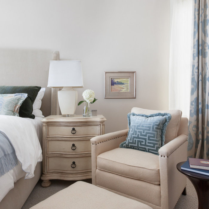 Inspiration for a transitional bedroom remodel in San Francisco