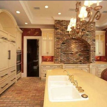 Old Chicago Brick Estate