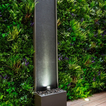 VistaFolia Faux Green Wall Garden Privacy Screen