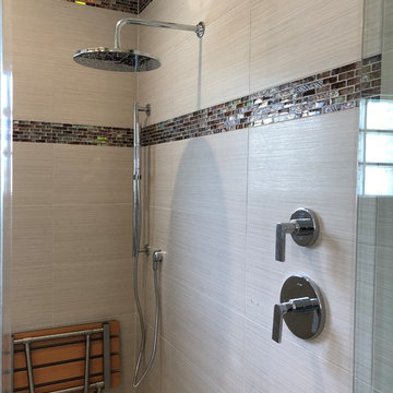Talon Pointe Modern Master Bath